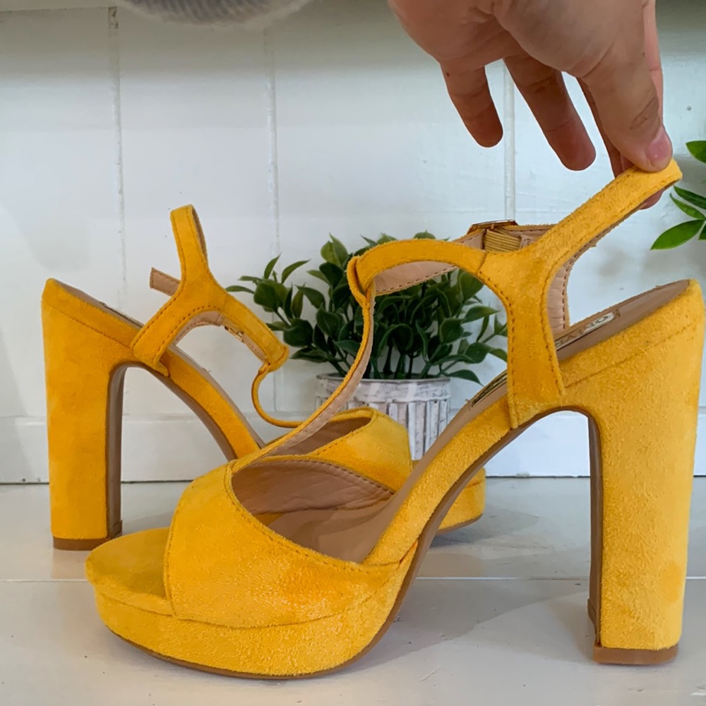 Olivia Miller Ankle Strap Open Toe Chunky Block Platform Suede Pumps Heel Sandal